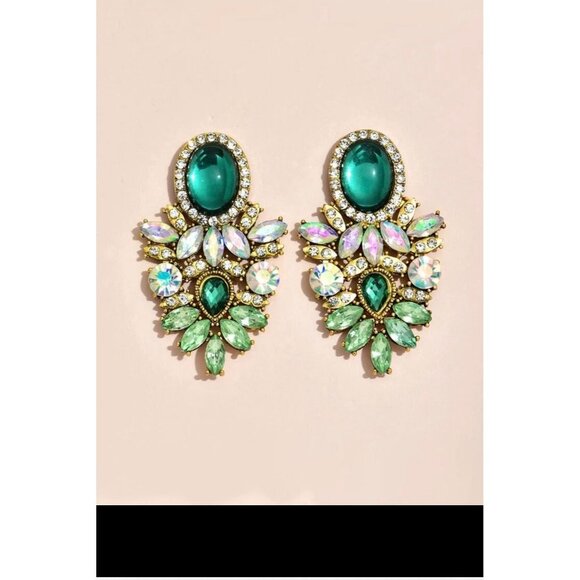 Big green earrings large Green stud Ab gold studs rhinestone crystal sparkling - Picture 3 of 3